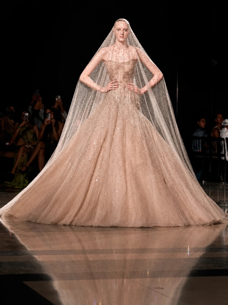 Elie Saab Fall 2026 Couture Dressed the Secret Lovers After Midnight