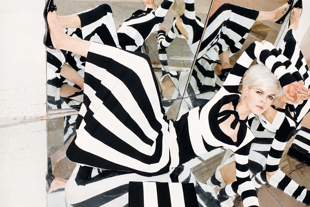 Marc Jacobs Spring/Summer 2013 Ad Campaign op art style 0