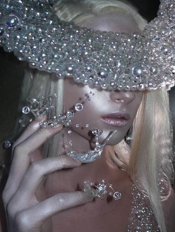 Nail Looks From Iris van Herpen Fall 2026 Show Explained
