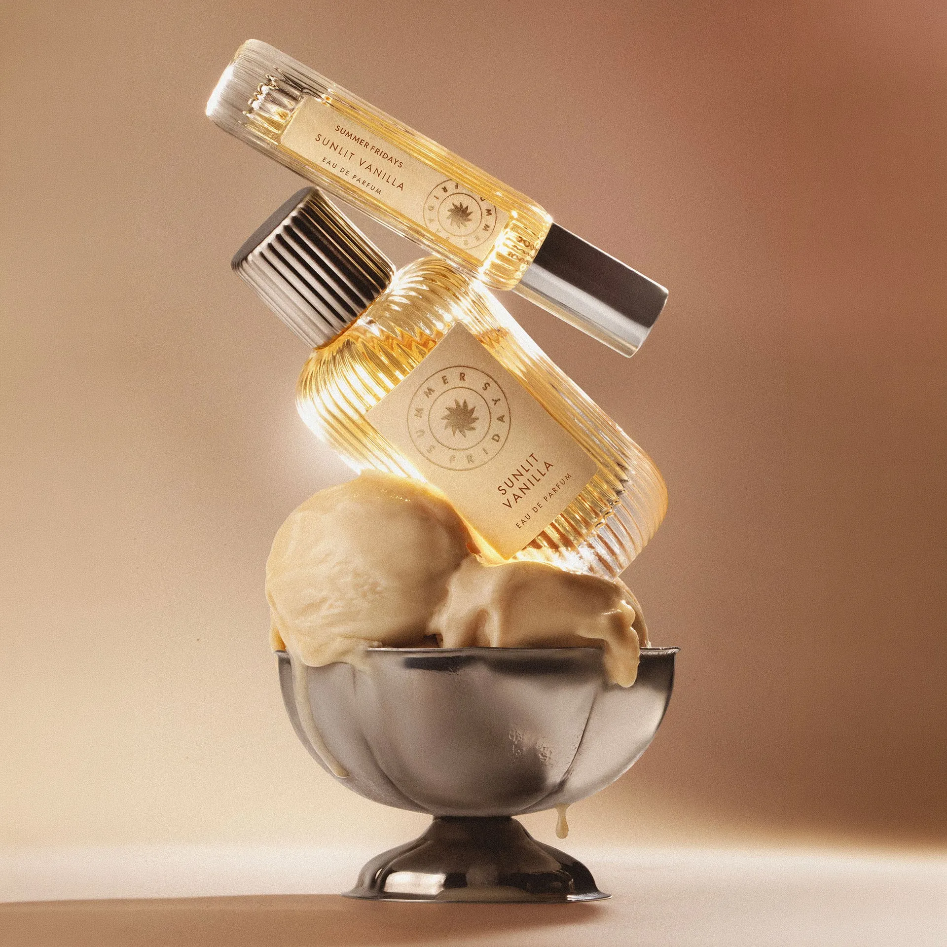 Summer Fridays Sunlit Vanilla Eau de Parfum Scent Summer Fridays Sunlit Vanilla Eau de Parfum