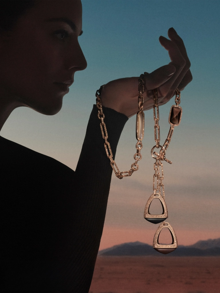 Étrier necklace Hermès Into the Horsescape