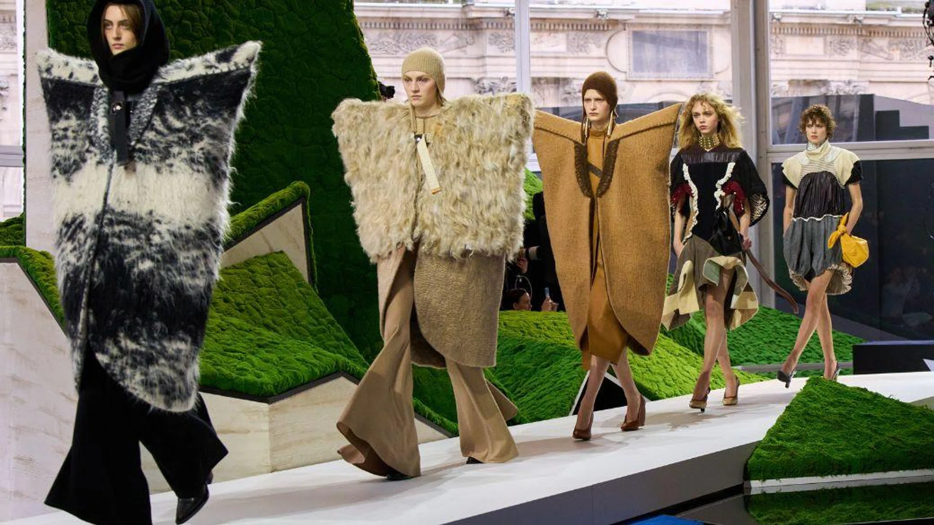Louis Vuitton Fall 2026 Nicolas Ghesquière Chose Fashion Before Fashion Chose Him 35
