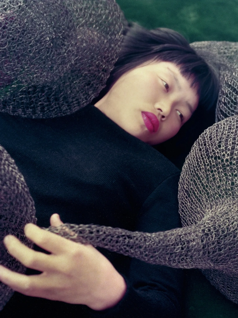 Ruth Asawa, She Who Refused Art’s Old Hierarchies