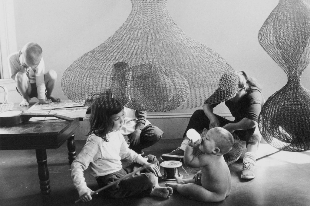 Ruth Asawa and her children in her home studio Ruth Asawa