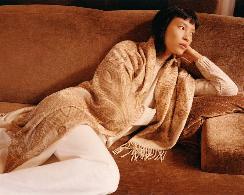 Loro Piana Spring 2026 Cashmere Fabric: Luxury Begins Beneath a Goat’s Fur 27