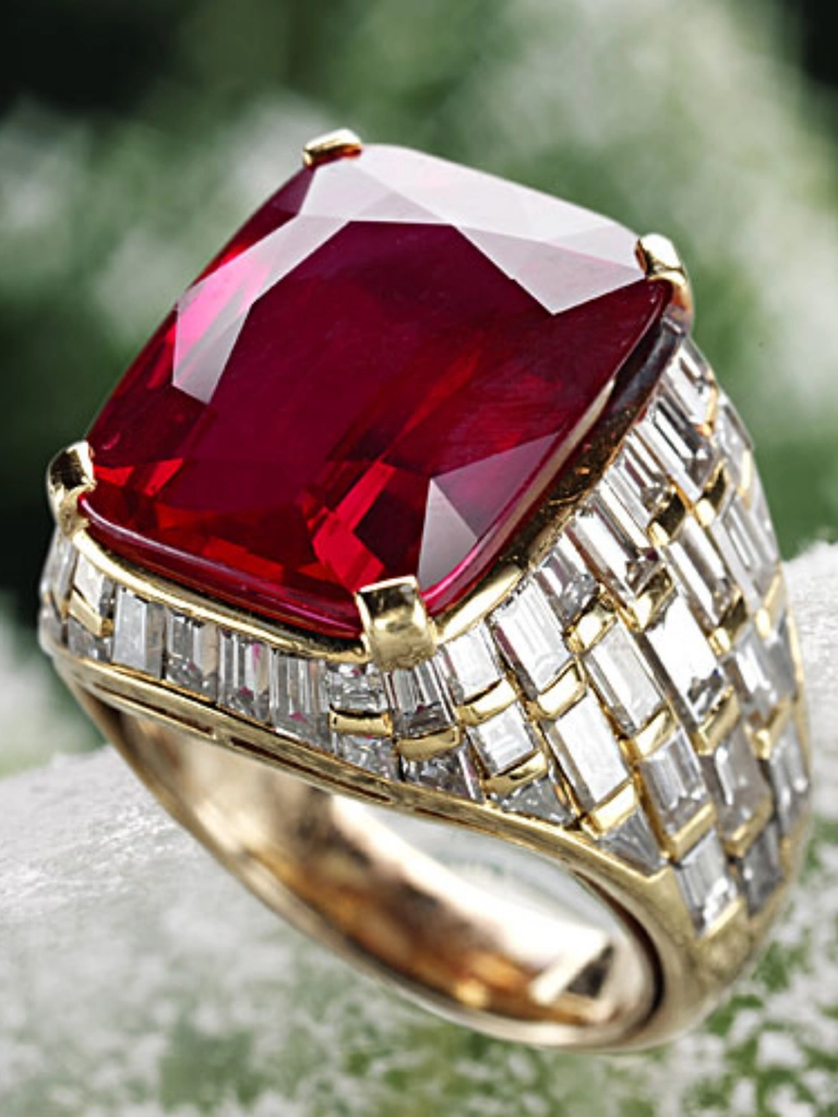 8.62ct cushion cut Burmese ruby at world-record setting price $425,000/carat Best Investment Jewelry Pieces