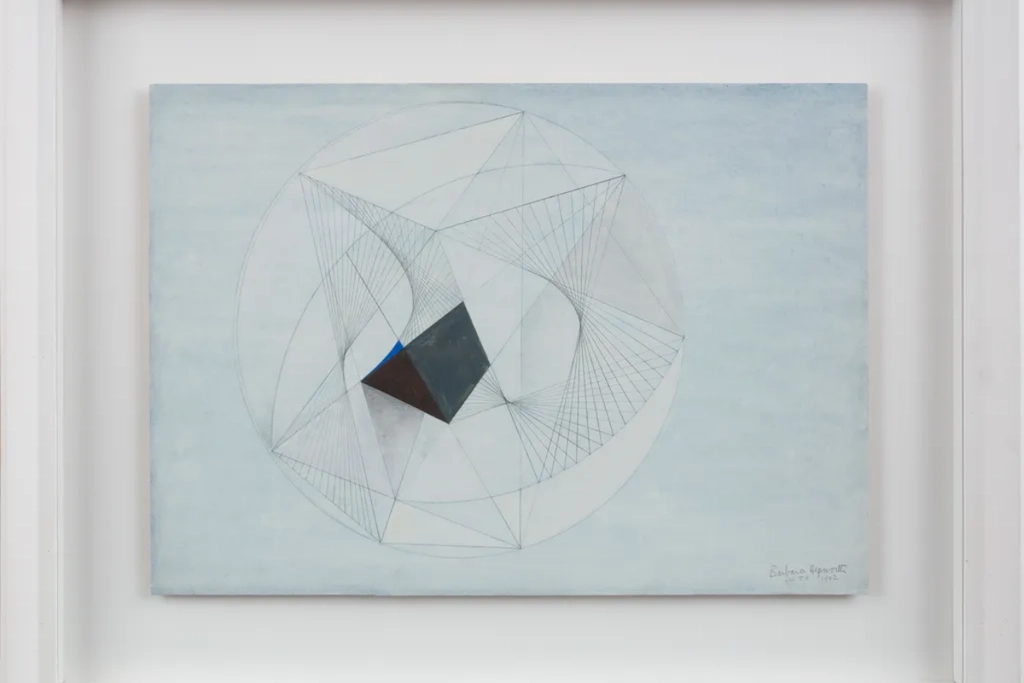Barbara Hepworth, Forms in movement (circle), 1942 Barbara Hepworth
