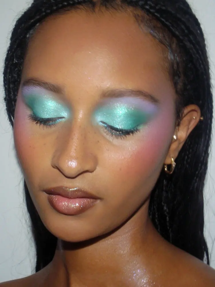Why Everyone Wants the Teal Shade on Their Faces
