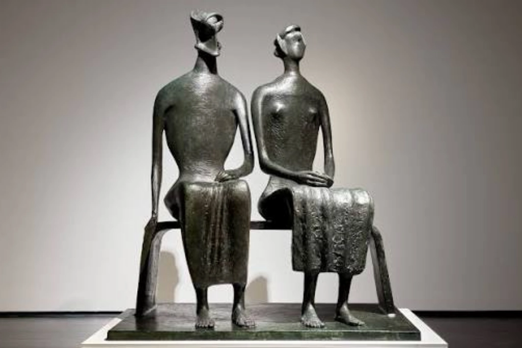 modern sculpture Henry Moore