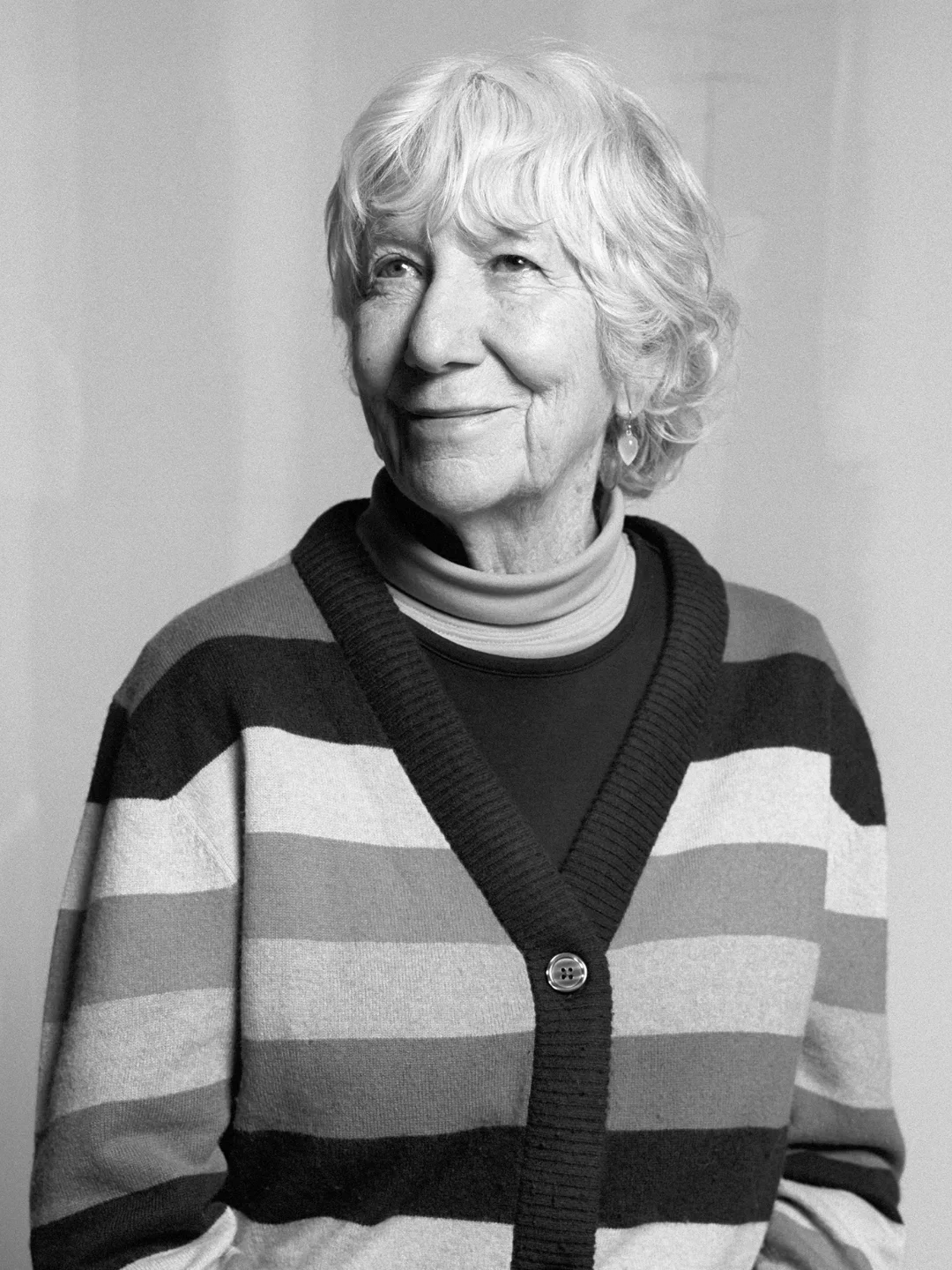 Outstanding Abstract Artist Mary Heilmann Died At 86