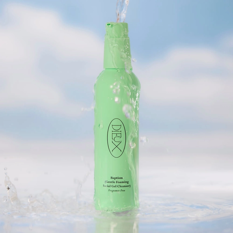 Face Washes for Dry Skin That Respect the Barrier 8
