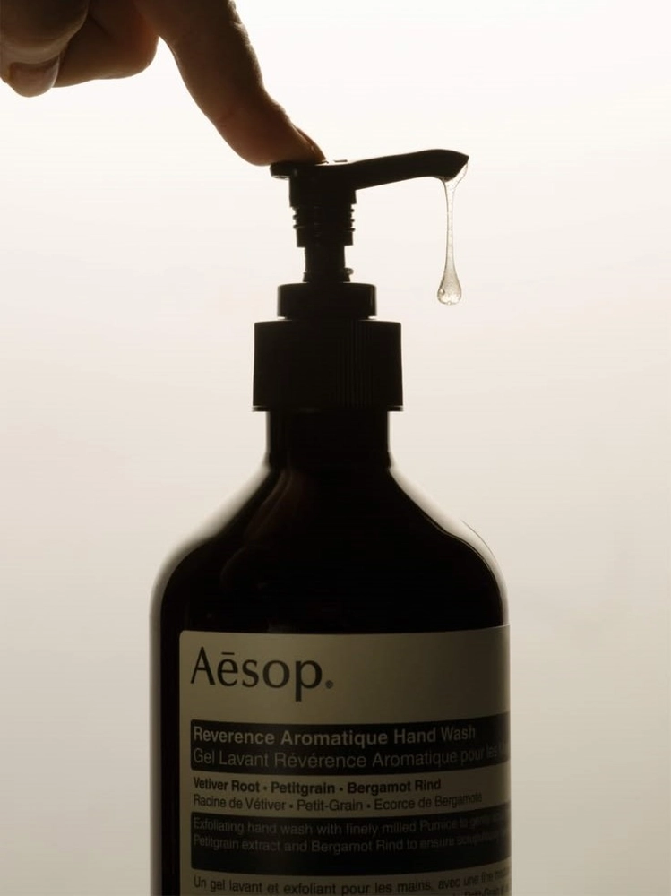 Luxury Handsoap Is Quietly Flexing by the Sink