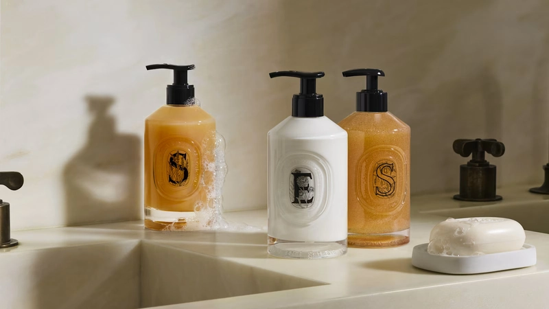 Diptyque Exfoliating Hand Wash The Luxury Handsoap Shelf Is Getting Crowded 4