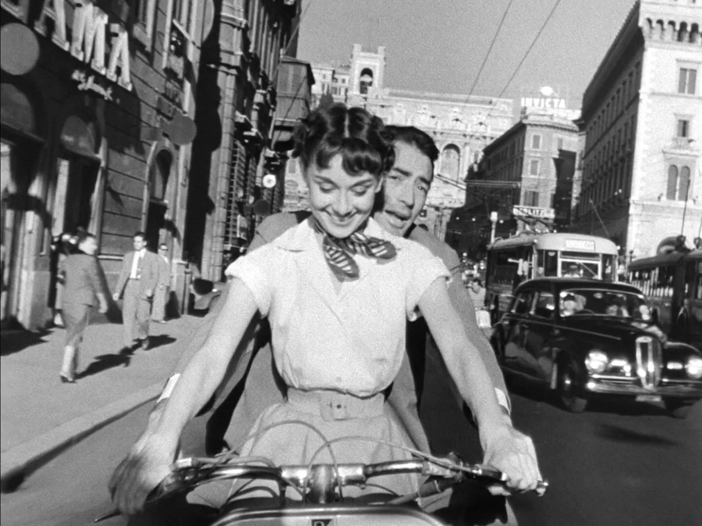 Roman Holiday (1953) Hepburn bang Roman Holiday (1953)