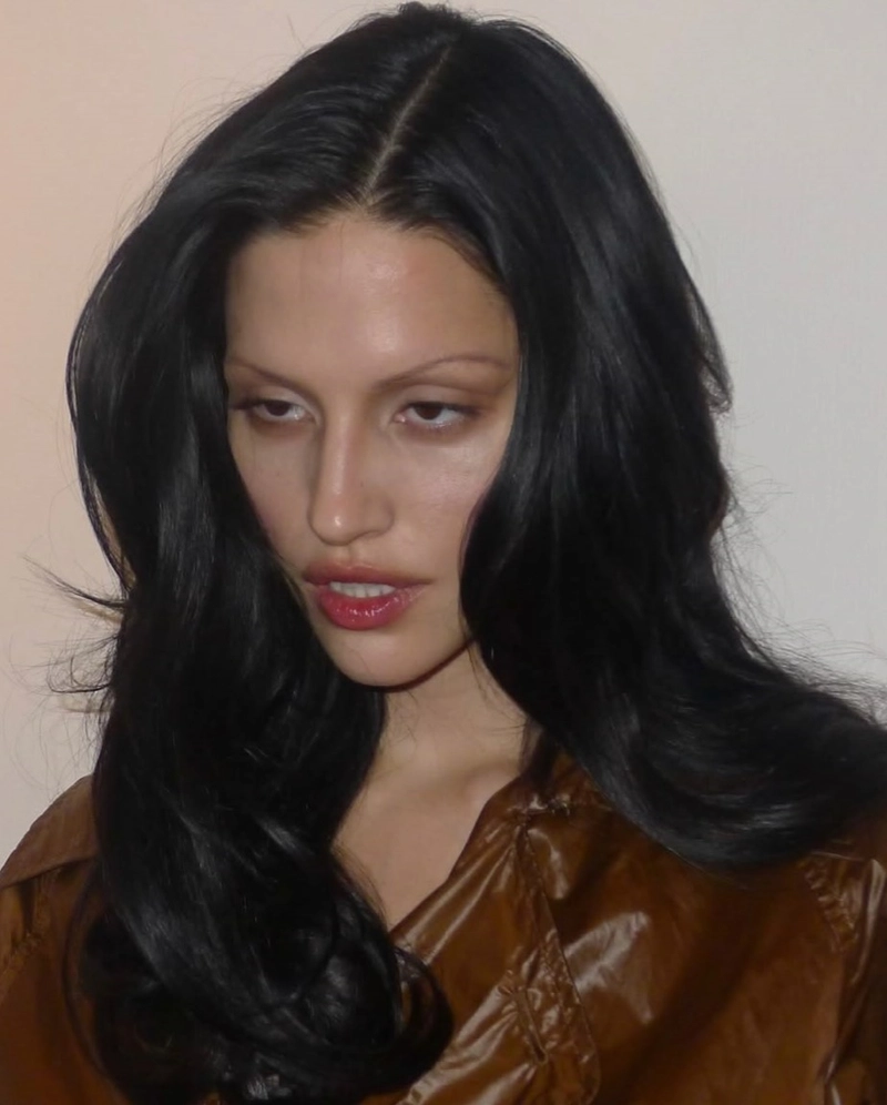 Undone makeup