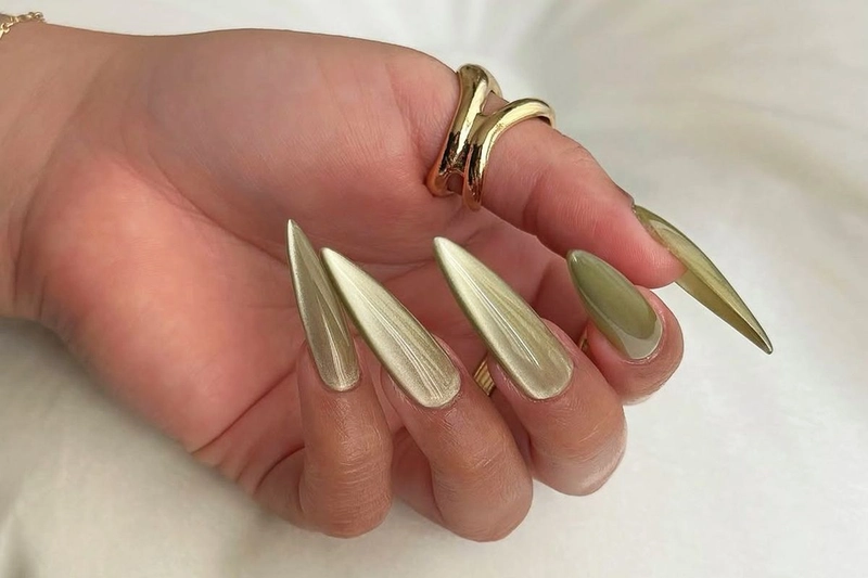 Cat-Eye Nails Had a Life Before TikTok Found Them