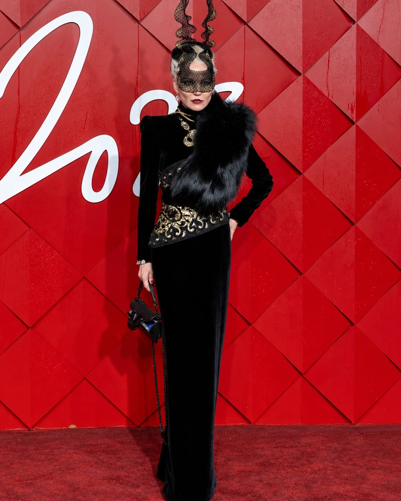 Daphne Guinness: The Contessa of Darkness