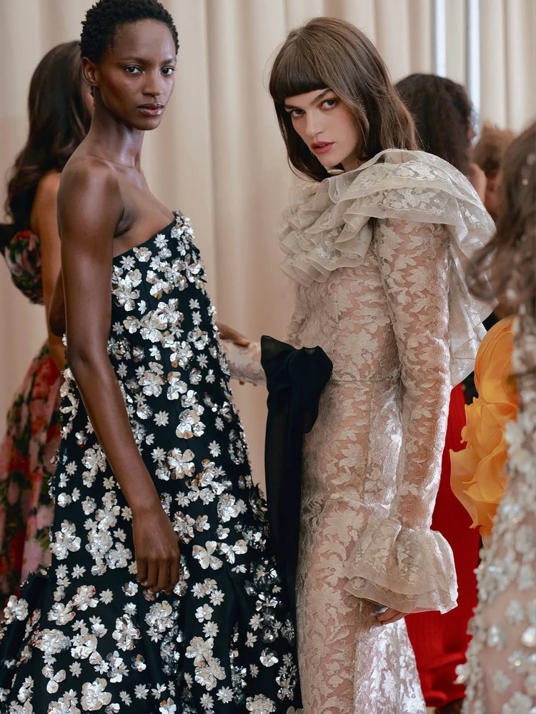 Carolina Herrera SS27: The Lady Who Lunches