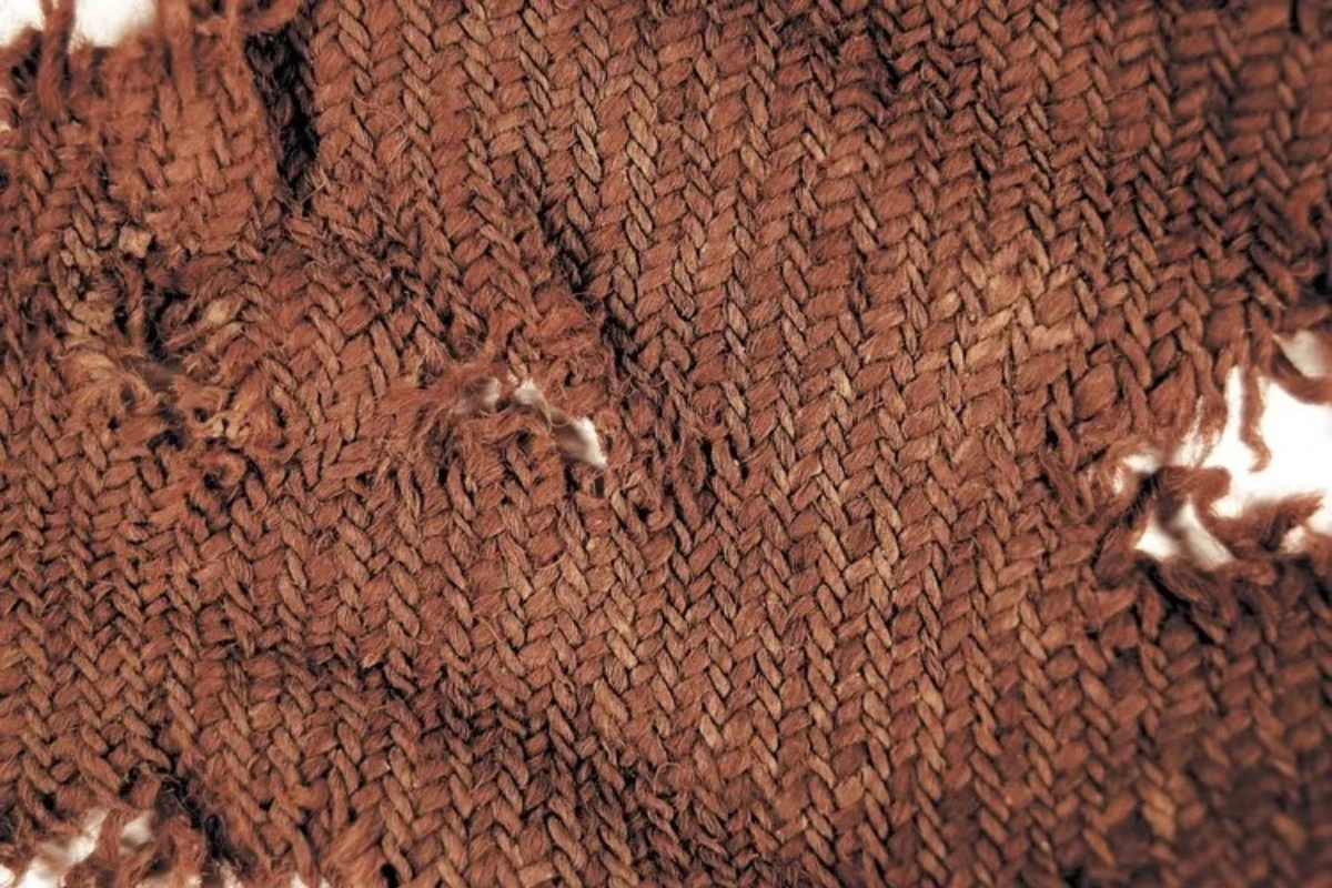 A Viking-Age Herringbone Textile herringbone fabric aa