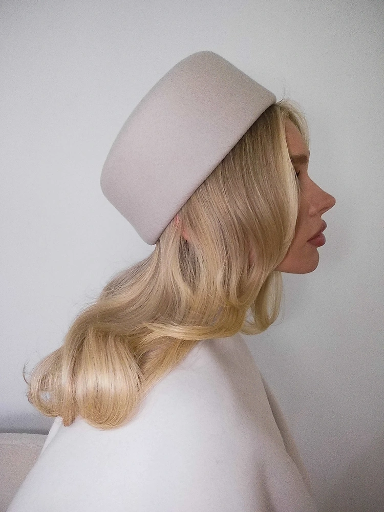 The Pillbox Hat Brings Jackie O Spirit Back for Fall