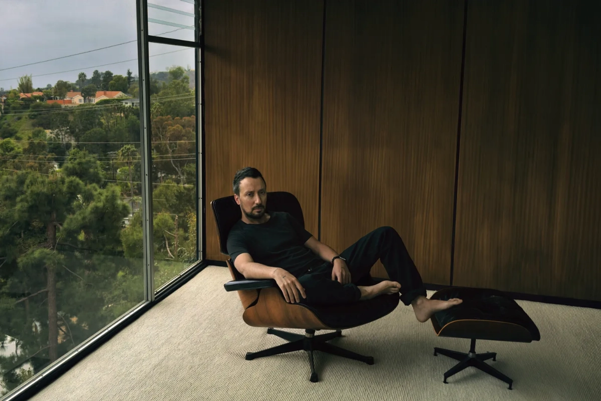 Anthony Vaccarello Leaves Saint Laurent on a Final Golden Note