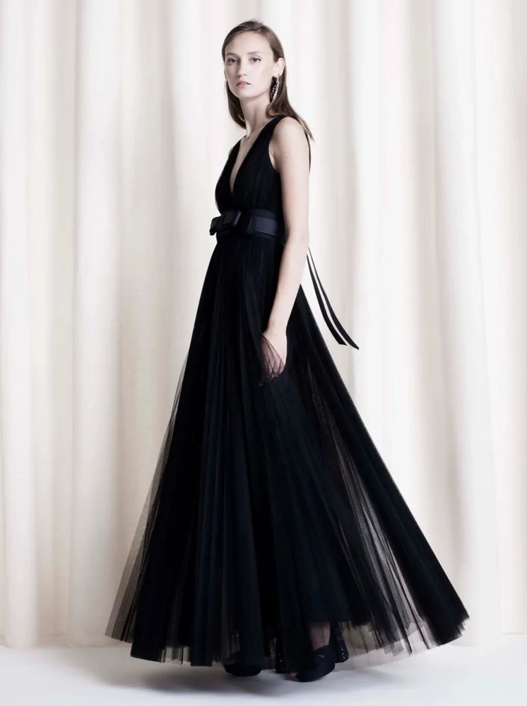 Silk Mesh Fabric: A Delicate Illusion of Sheer (Part 2)