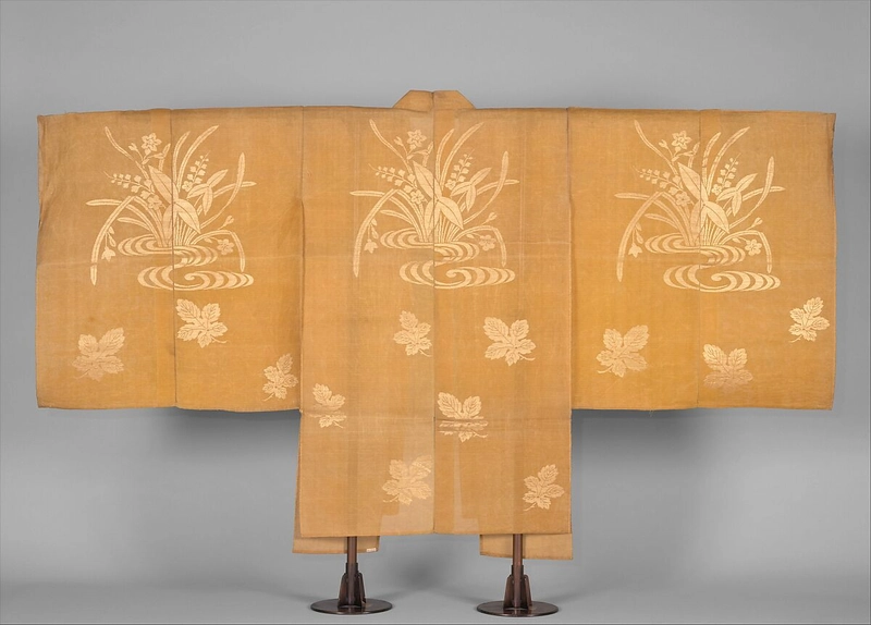 An eighteenth-century Japanese chōkenmade from silk gauze, featuring woven floral and water motifs that demonstrate the refinement of open-structure silk textiles Silk Mesh Fabric 5