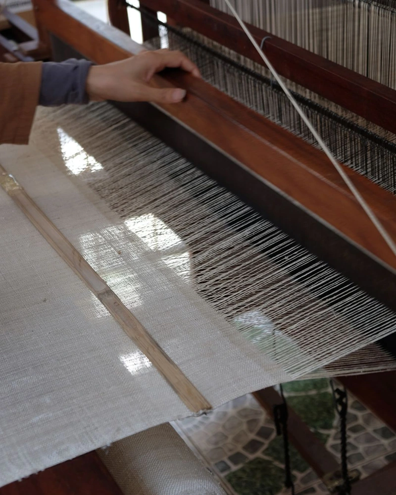 Silk handloom weaving Silk Mesh Fabric 3