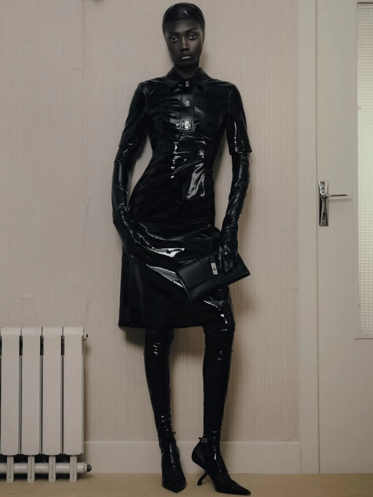 Latex Fabric: Stretching the Rules (Part 2)