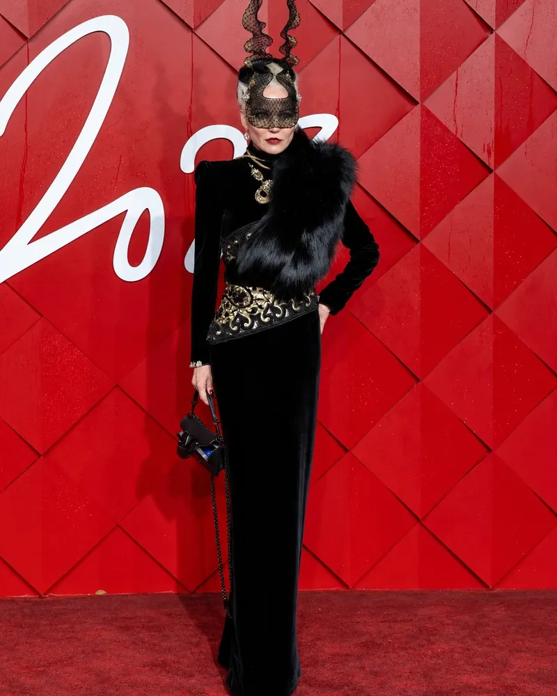 Daphne Guinness: The Contessa of Darkness