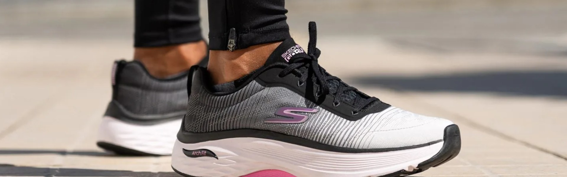 Skechers