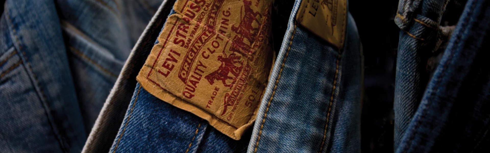 Levis
