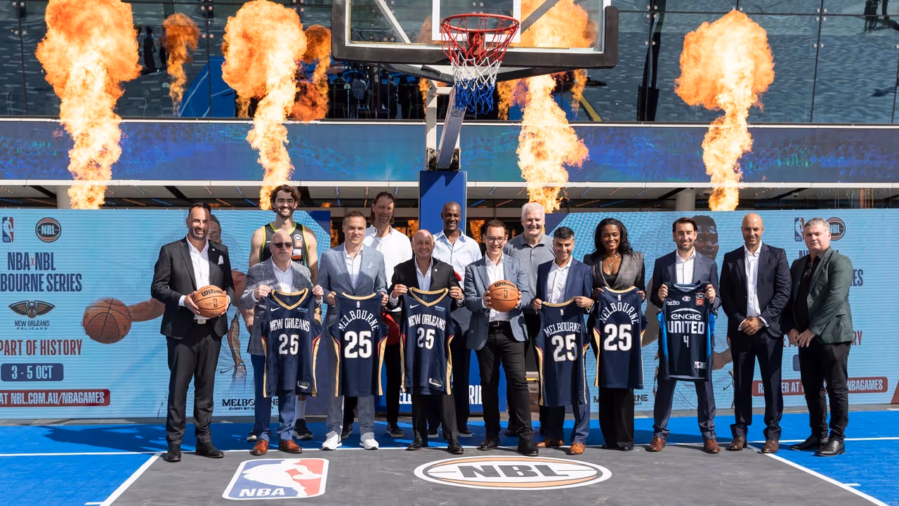 Phoenix set to take on NBA's Pelicans in October