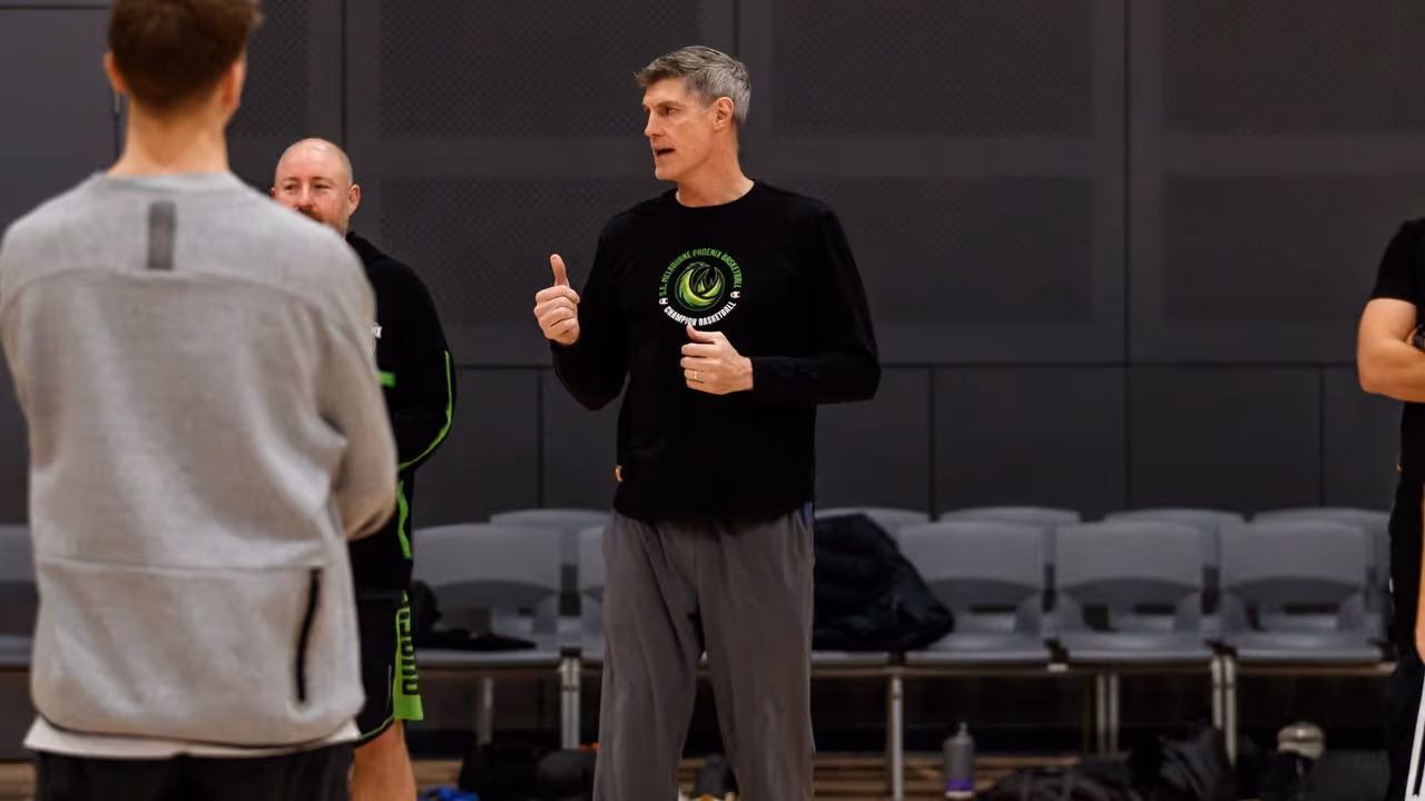 'We Want Bigs': Kelly Declares Phoenix Hand