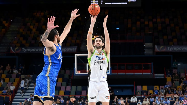 Triple threat: Hunter’s hot hand in Phoenix rise