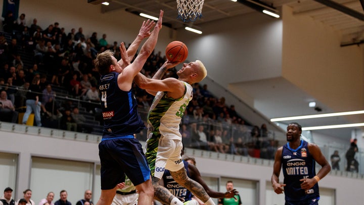 Phoenix Fall in Pre-Season Thriller