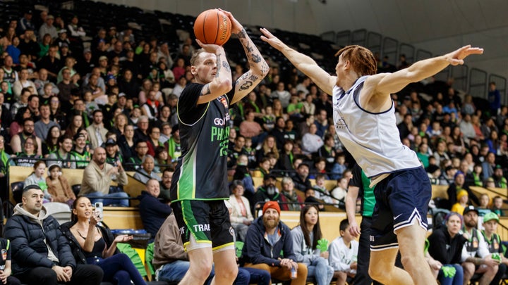 New-Look Phoenix Soar Past California Baptist