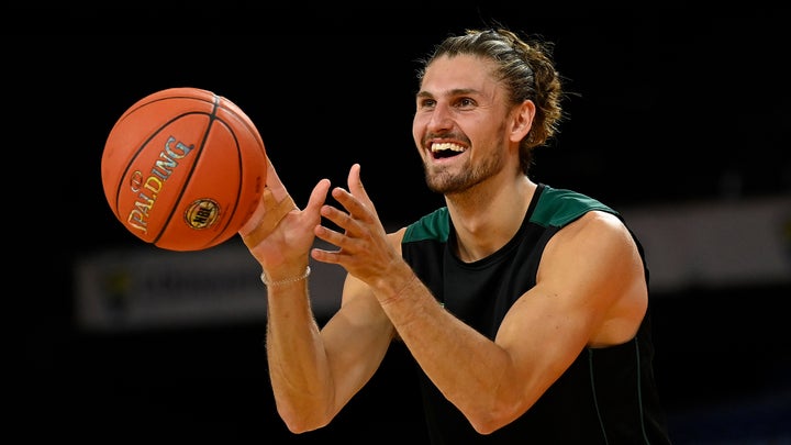 Matt Kenyon highlights (April 17, 2023)