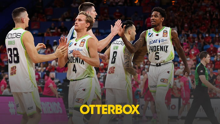 Phoenix Finish Season by Breaking the Wildcats' 35 Year Streak