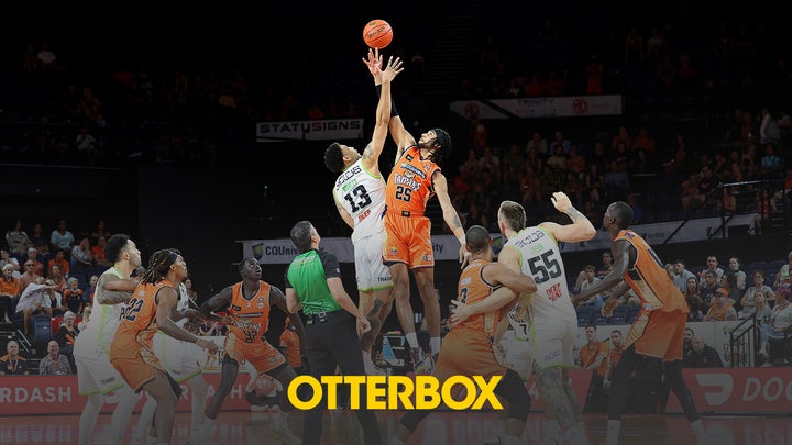 Phoenix Find Their Groove Over the Taipans