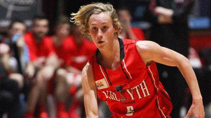 Different Paths to Becoming a Pro, College or Training Player, Ben Li Chooses the Latter