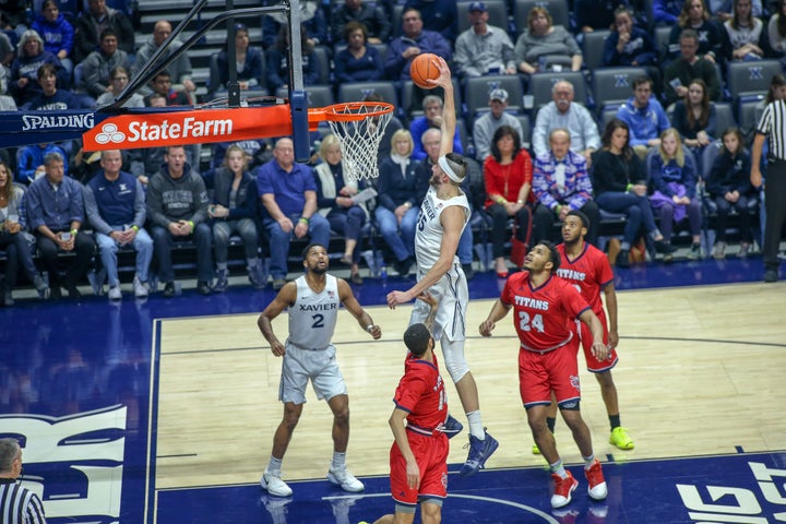 Detroitmercy Bob First 11