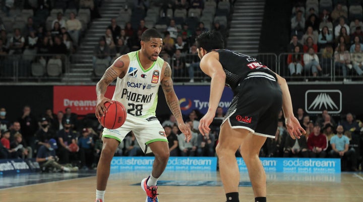 Phoenix Peaking at the Business End Behind Scintillating Sykes