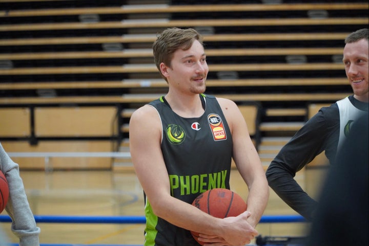 Ryan Broekhoff Arrives at the Phoenix