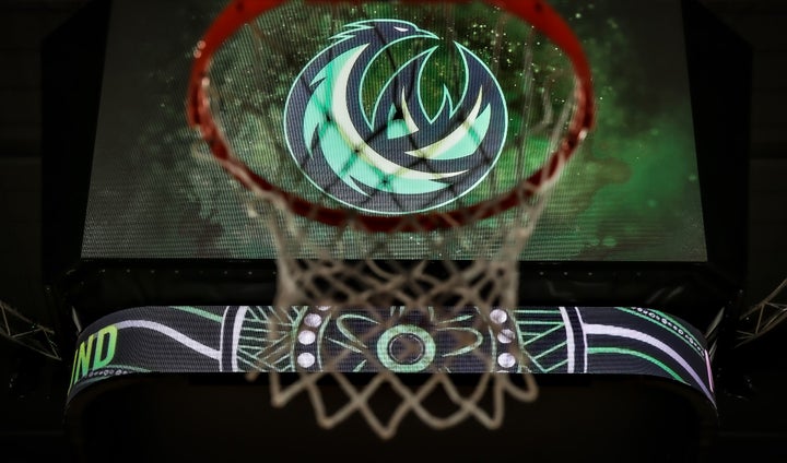 Phoenix Member Runs for Indigenous Deaf Youth