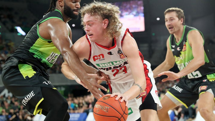 Ex-Wildcat Travers signs two-way deal with Cavs