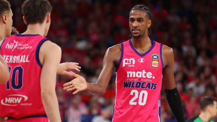 Sarr delivers Wildcats memorable Pink Game win