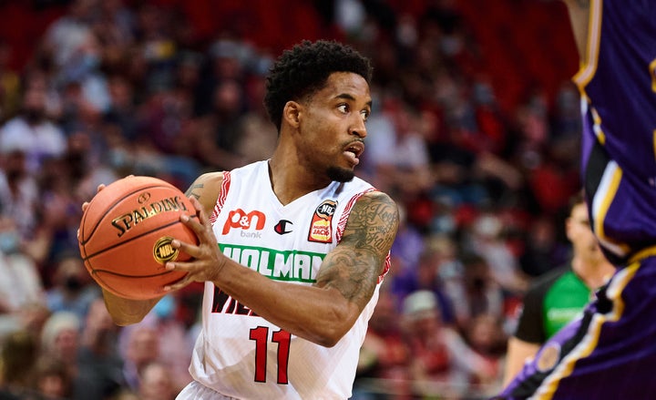 Defensive lapses cost Wildcats in Sydney thriller