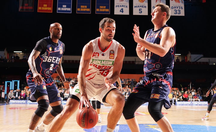 Wildcats share load in win over 36ers