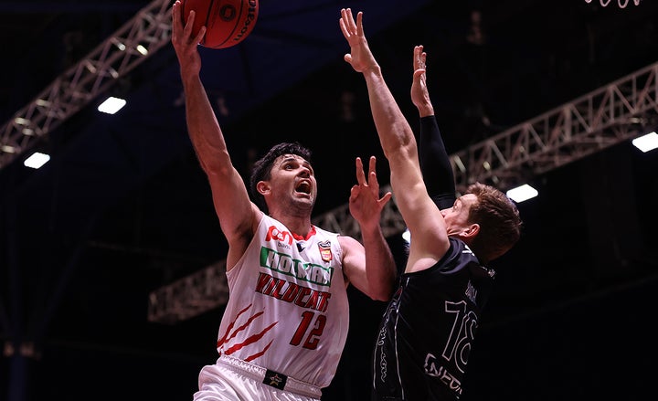 Three-point shooting costly in last second loss to Breakers
